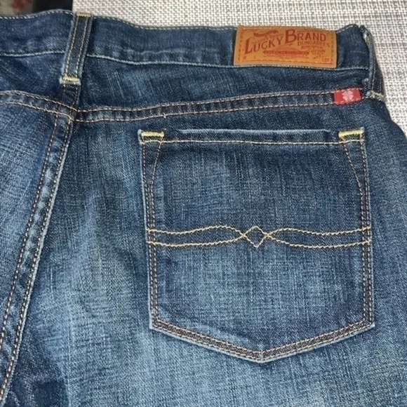 - Lucky Brand Cutoff Stella Skinny Frayed Hem Denim Shorts - Picture 6 of 7